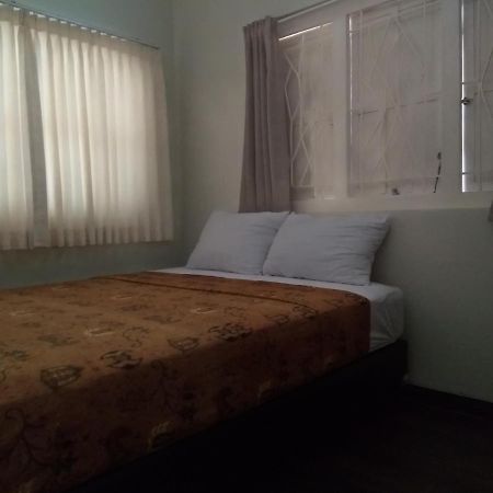 Appartement Omah Ngadiwinatan Syariah à Yogyakarta Extérieur photo